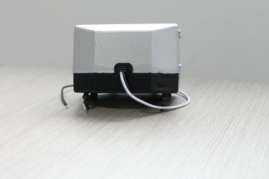 Ukuran Mini AC Dual Diafragma Pump Untuk Air Bed Getaran Rendah CE ROHS UL